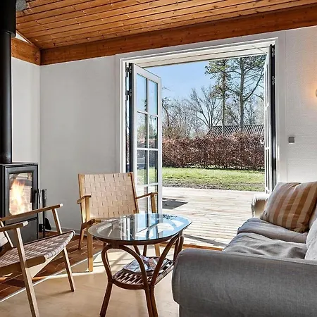 1087-stege-berberisvej-7 بيت للعطل شتايغ